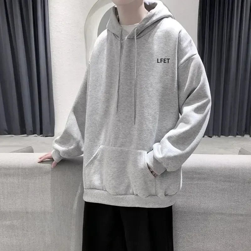 Hoodies de vêtements pour hommes Hooded Sweatshirts simples pour l'homme noir sans hiver de haute qualité prix bas bas en 240725