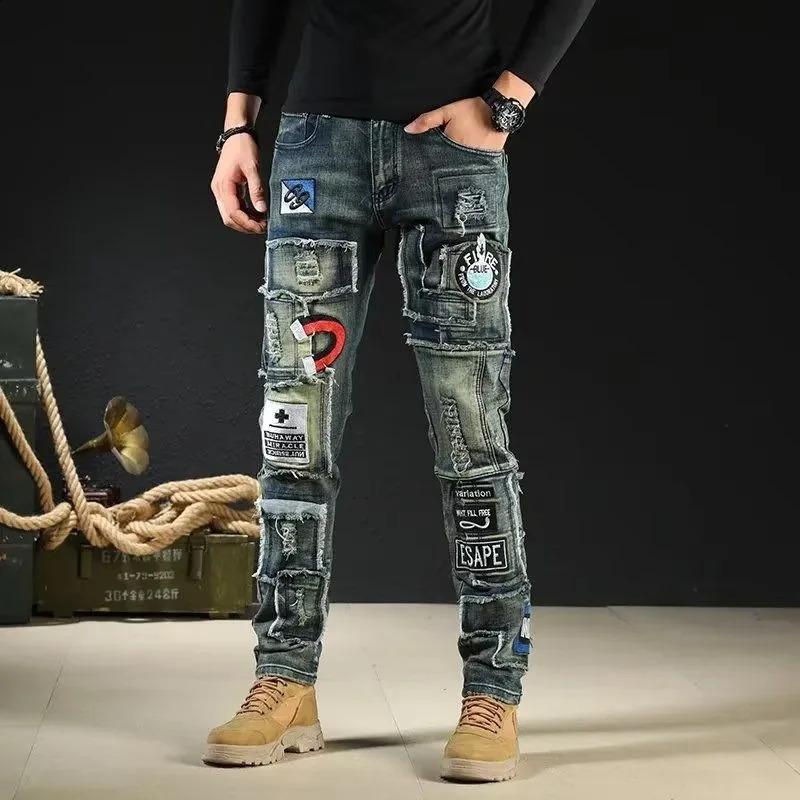 Hommes mincerants en denim bleu pantalon badge de haute qualité broderie patchwork décous