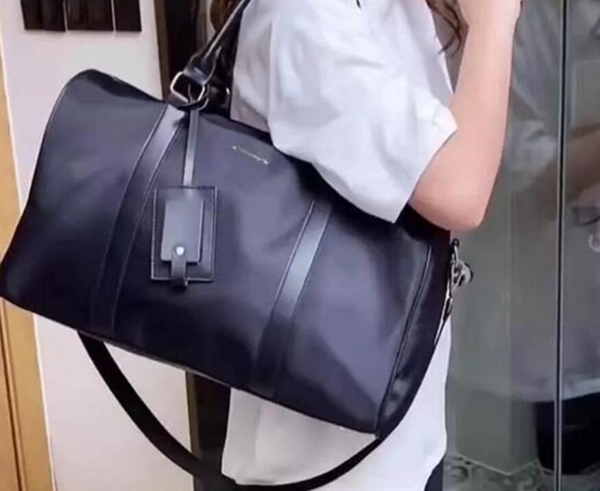 Fashion Luxury Black Nylon Duffle Bag Designers Outdoor Luggage Bags Men Women Shoulder Travel Sports Bag Large Capacity Waterproof Duffel Bag Ha-image-1072336077