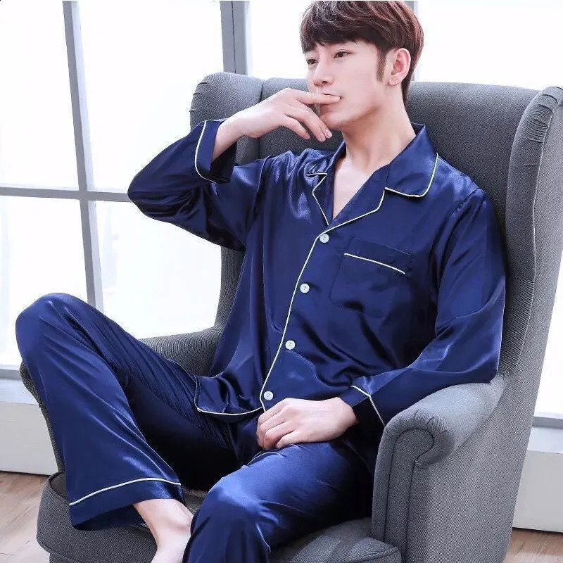 Le pyjama pour hommes en satin élégant set les vêtements de sommeil à bout long des vêtements de couchage à la maison en soie Pijama Big Size Lou