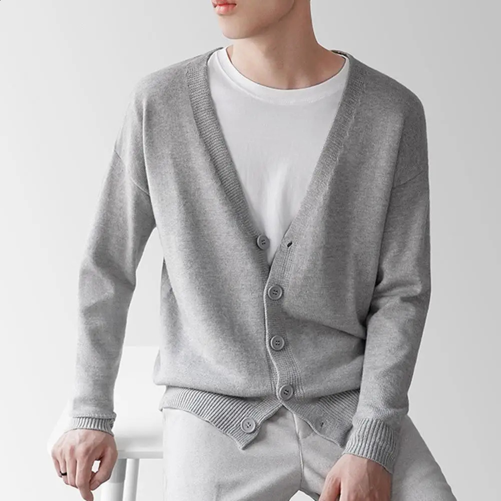 Mens cardigan long sleeved Vneck ultrathin fit single chest solid color keep warm knitted spring autumn mens sweater jacket 240726