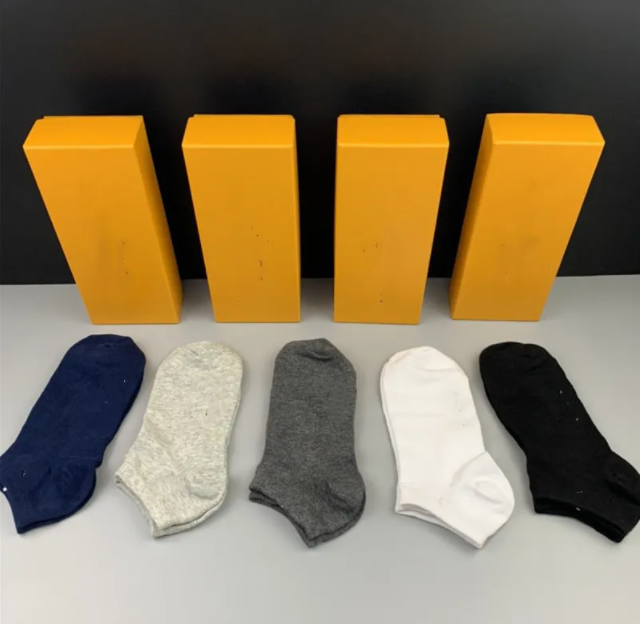 high quality cotton sports socks with street-style striped sports basketball for men and women 5 pieces/piece ezryhz FDJFYFJFK-image-741831975
