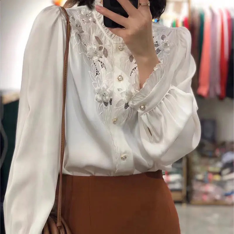 Spring and Autumn Solid Color Fashion Shirt Womens Round Neck Long Sleeve Button Patch Work Cardigan Elegant Embroidered Collar Top 240729