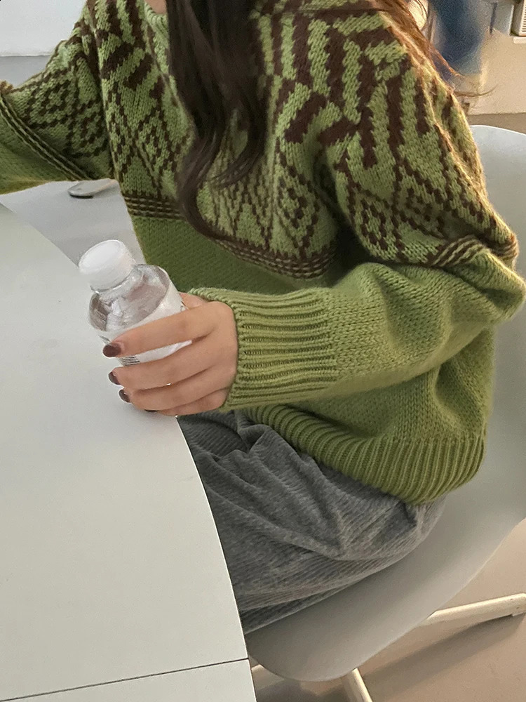 Zoki Vintage Women Argyle Sweaters O Neck Loose Casual Korean Knitted Jumpers Retro Long Sleeve Female Preppy Style Pullovers 240730