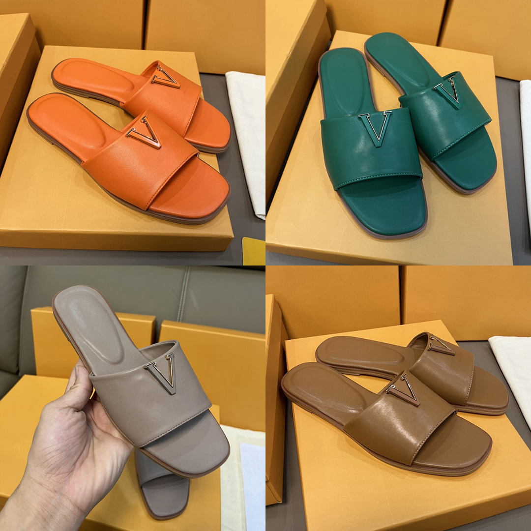 Italy Designer Sandals Womens Slippers Luxury Slipper Summer Female Flats Slides Leather Beach Low Heel Flip Flops Ladies Shoes 35-42-image-972351228