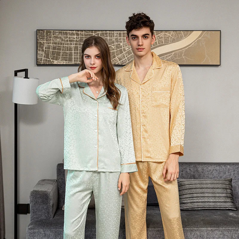 Pyjamas de haute qualité Set Femmes Men de glace d'été Silk Pantalon à manches longues minces vêtements de maison en satin mâle couple Famile Pyj