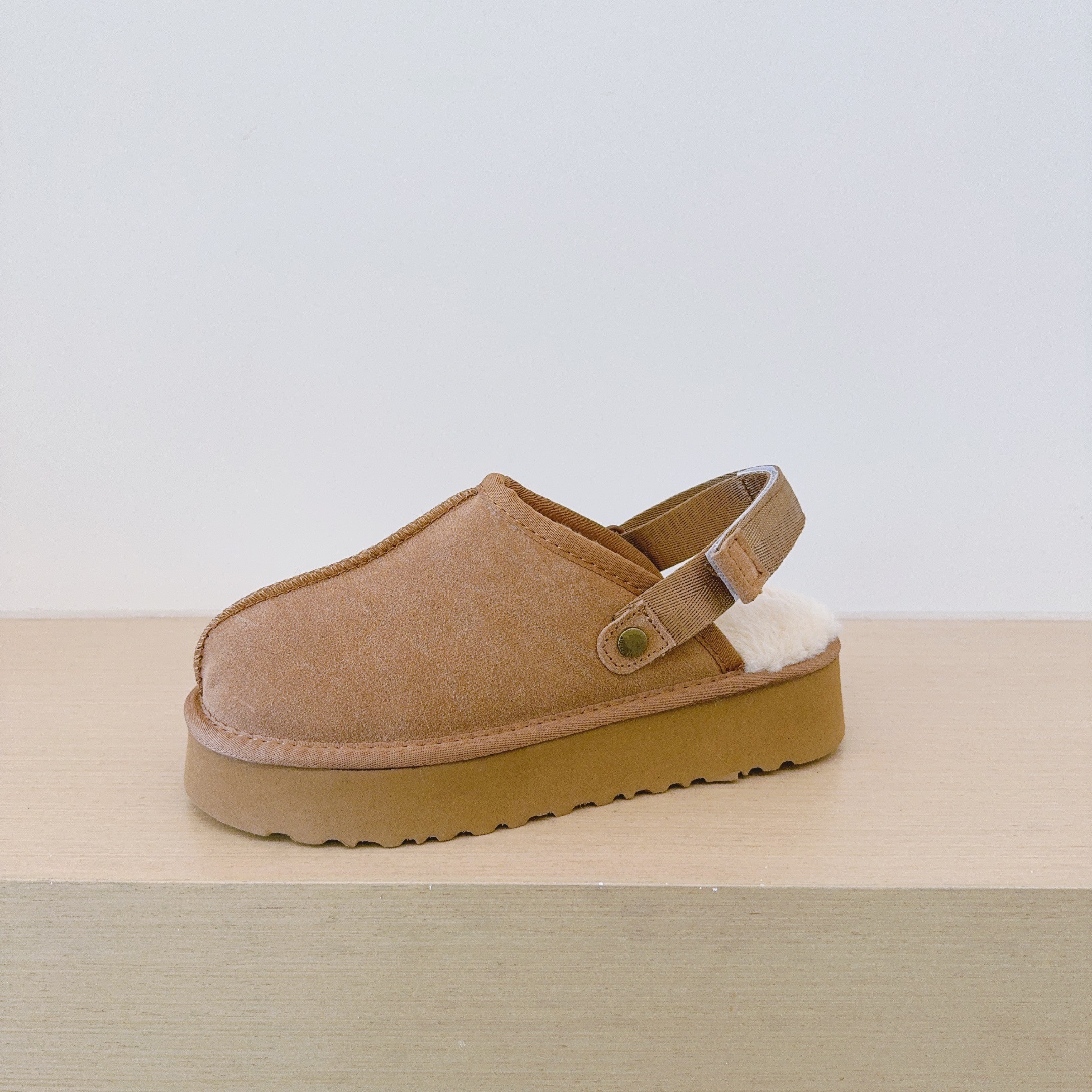 Designer Slippers Tazz mustard seed Chestnut Sand Fur Slides Sheepskin Classic Ultra Mini Platform Lanah Clog Boot Winter Women Men Slipon Muller sh