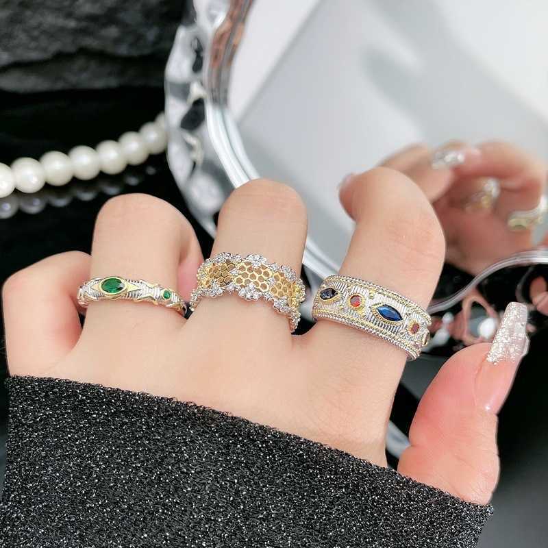 Anneaux de bande Solitaire Ring Godki Luxury Vintage Royal Royal Statement Anneaux pour femmes Mariage Crystal Zircon Dubai Bridal Dinger Jewelry