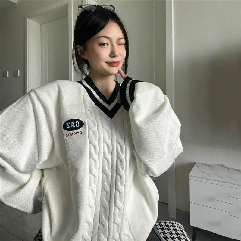 Deeptown Korean Style Oversize Sweaters Women Vintage V-neck Knitted Pullovers Female Preppy Look Japanese School Uniform Jumper 240730