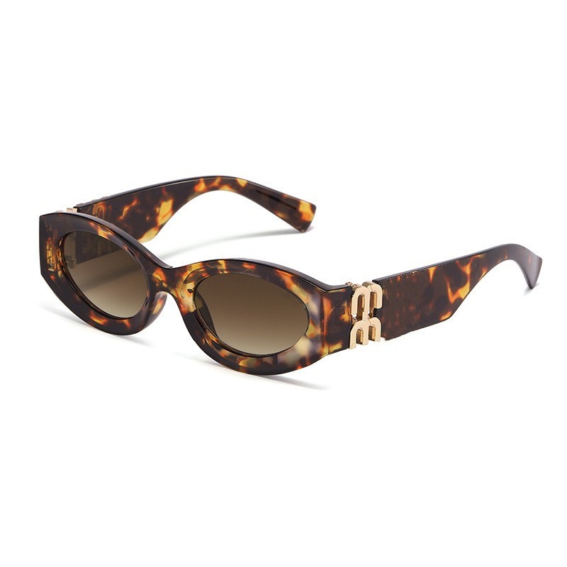 Designer Lunettes de soleil ornementales de conception de marque de papillon unique