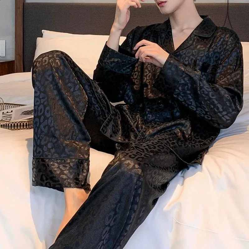 Pajamas men Spring and Autumn Long sleeve Thin ice silk Large size Spring and summer Leopard print cardigan loungewear two-piece 240731