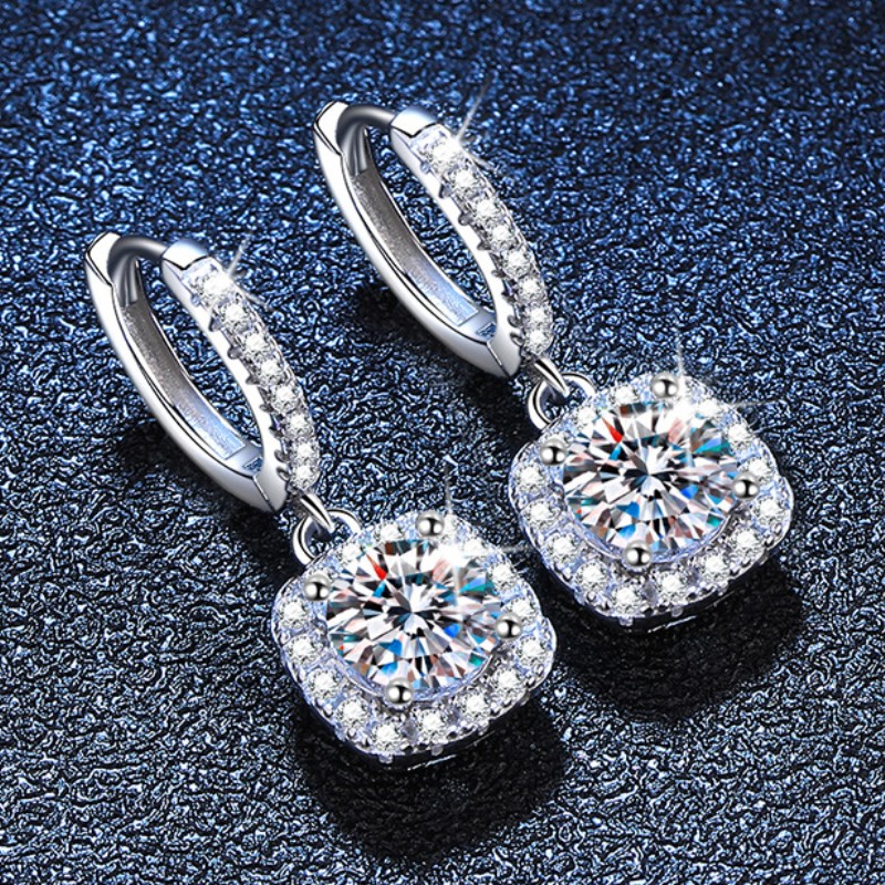 Fine Jewelry Women Luxury Earrings White Gold Plated 925 Sterling Silver Iced Out VVS D Color Moissanite Diamond Earrings For Girls Womenn 0.5t 1ct