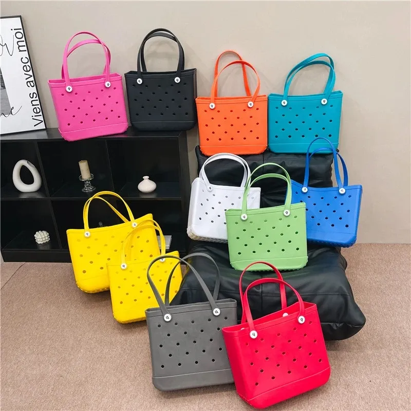 2024 Rainbow Bogg Silicone Beach Grand luxe Eva Plastic Beach Sacs Pink Blue Candy Femmes Cosmetic Sac Pvc Panier de voyage Sac de rangement de v