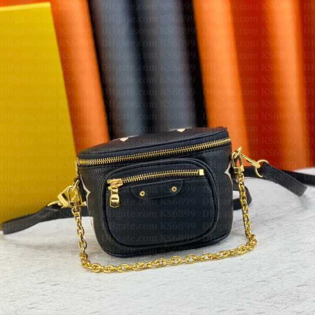 Sac de créateur pour femmes mini bumbag Designer femme en cuir sacs d'épalage en cuir designers croix portefeuille portefeuille hobos messanger s