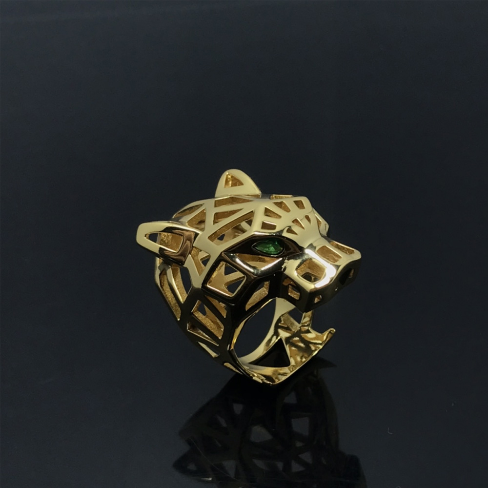 Anneau de créateur de haute qualité concepteur de bague d'amour classique pour femmes bijoux en acier hommes et femmes couples bague de mariage c