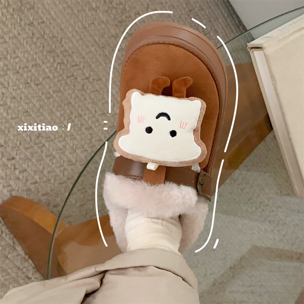 2025 Coton de toast mignon pour femmes filles femmes automne / hiver chaude fourrure fourrure peluche mule chaussures de femmes pantoufle plate s