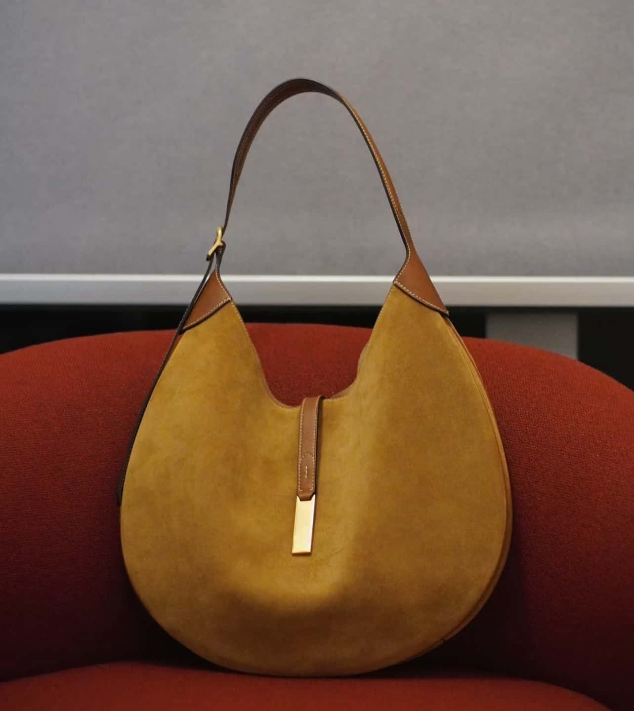 Handbag Free ship Original quality Designer Women luxury Casual Shoulder Id bag Polo cross body Fashion Bag Plain Suede Lady bags