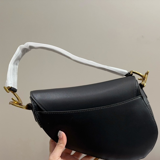 Top Fashion Redition 2005 Sac en nylon pour femme Luxury Men Designer Sacs Lady Womens Mens Travel Crossbody Tote Hobo Bands Bourses Handsbags Ba