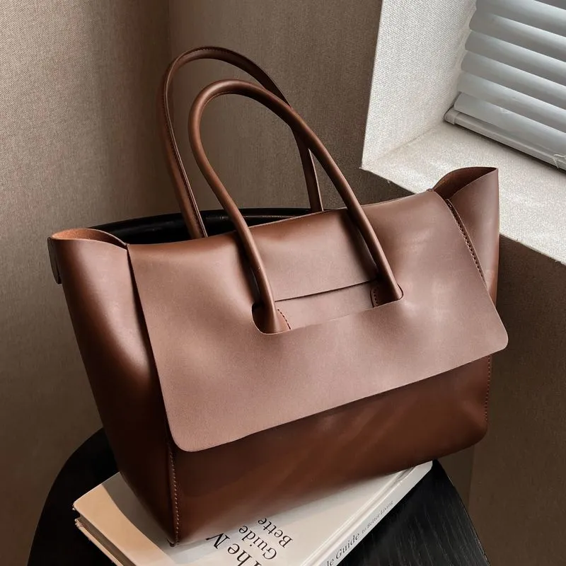High End Tote Bags Feeling For Women Large Capacity Designer New Trendy Shopping Version Handbag Retro Travel