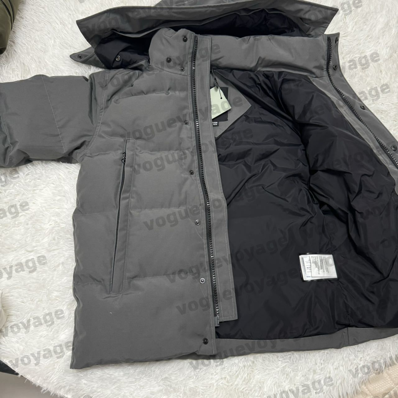 mens designer puffer jacket down jacket black parka jiacket fur and badge Warm Coat man Brand Luxury jacket Puffer Windproof embroidered alphabet