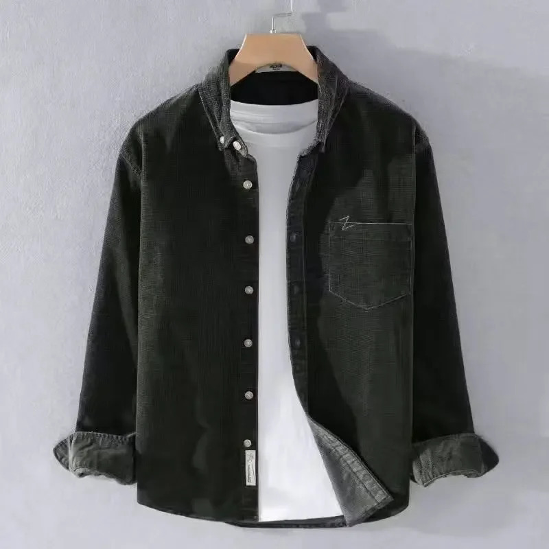 Veste d'automne en velours côtelé pour hommes, style américain rétro, manches longues, ample, décontractée, à la mode, en flanelle, 241107