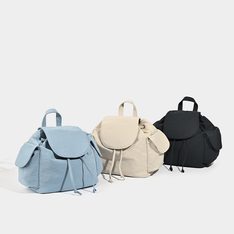 2024 New Backpack Nylon Cloth Bag Zip Flip Backpack Womens Large Capacity Tote Bag Literary Outdoor Backpacks