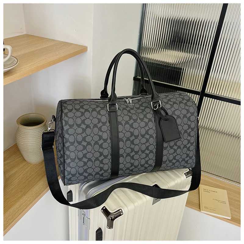 Fitness bag PU leather travel handbag womens sports and fitness business bag mens outdoor shoulder bag X241107-image-1031267712