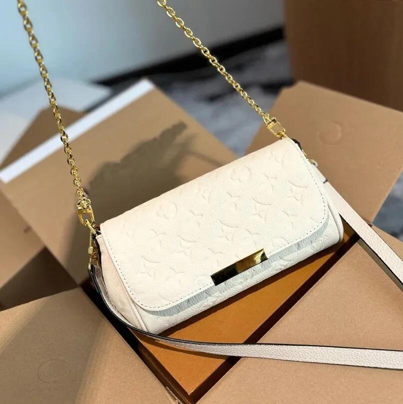 hot 2025 luxurys designers bag Tassel Handbags bag woc bag Soho Disco Shoulder Bag Fringed Messenger Purse Designer Crossbody Bags Wallet Evening