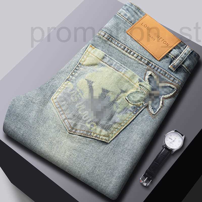 Brand de concepteur de jeans masculin Jeans de la version coréenne masculine Slim Fit Small Feet Pantalon lavé élastique de haute qualité de haut