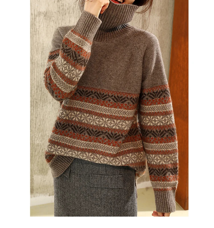 Pull à col roulé de style national Femmes Femmes d'hiver épaississement des cachets de cachemire laine tricot inférieur féminin à manches longues