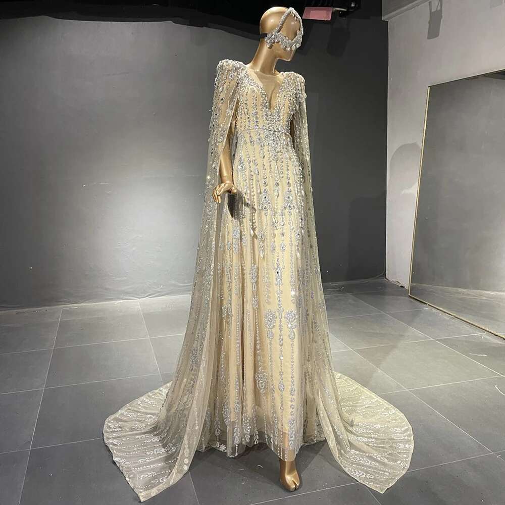 Robes de soirée à manches de cape Gold personnalisées Robes de soirée pergés un e haut de gamme pour les femmes fête sereine colline couture la n