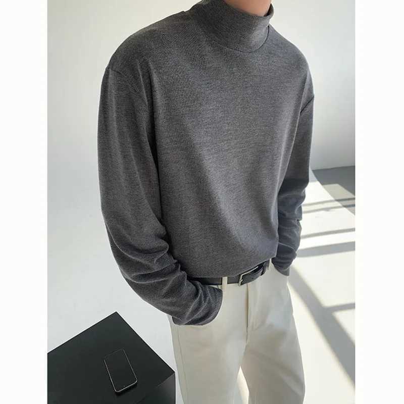 Winter Stand Up Collar T Shirt Men Warm Solid Color Casual T Shirt Men Streetwear Korean Loose Long Sleeved T-shirt Mens Top LX241109
