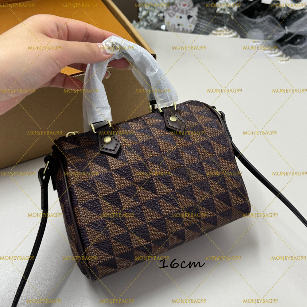 Sacs à bandouliers Top Designer Mini Nano 16cm Sac d'épaule Femmes en cuir Denim Crossbody Brand de luxe en relief