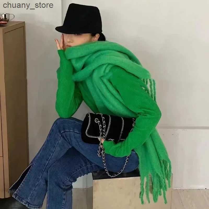 Scarves 210*40cm Solid Green Womens Scarf Winter Fashion Versatile Large Shawl Cashmere Bandana Warm Thick Soft Big Tassel Women Scarf L240910