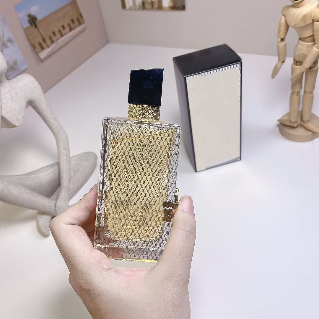 Designer Men Women Perfume 90 ml 100ml Spray Edp Edt Prafum Bonne odeur Longueur laissant des parfums de brume pour les femmes pour femmes navire
