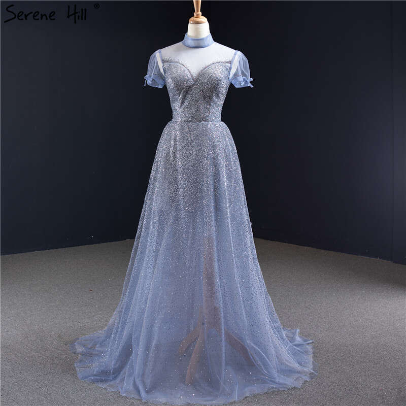 A Bleu Light E Sparkle Sexy Robes de soirée High Col Collier Corgons courts Robe de perle Serene Hill Hm Vening