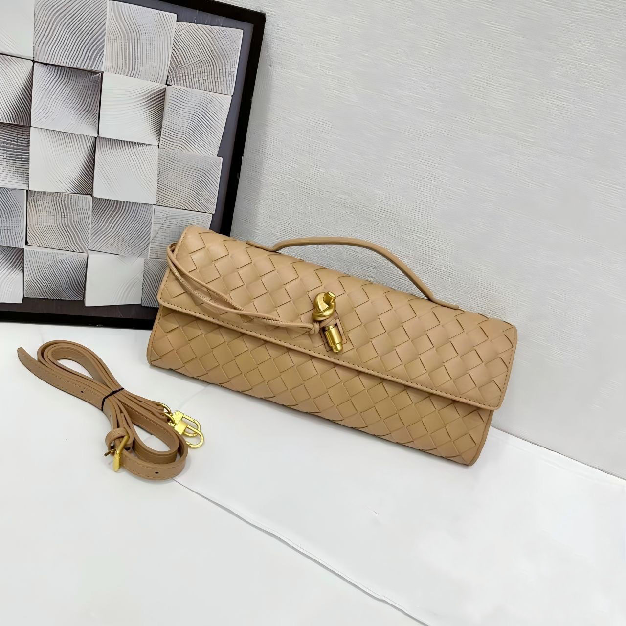 A Real Leather Long Clutch Andiamo With Handle Intrecciato Craftsmanship Cow Leather Women Bags Purses And Handbag Famous Brand Designer Evening Bag