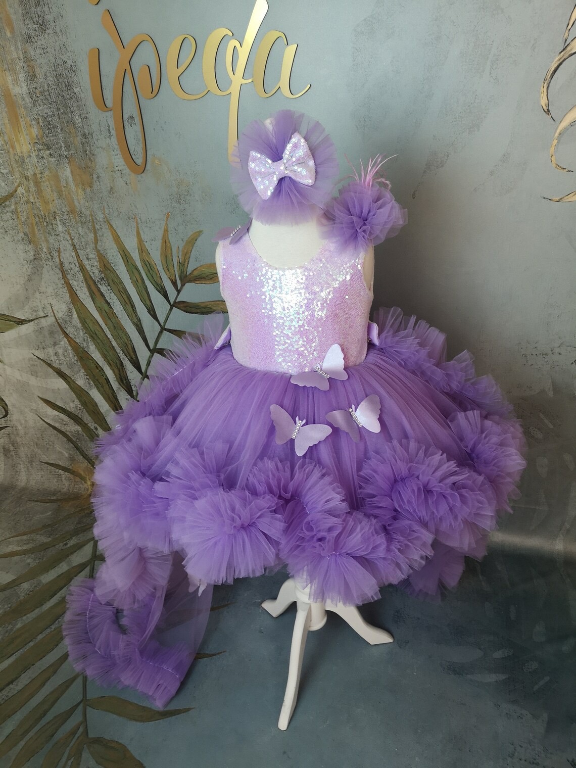 2024 Beautiful purple Ball Gowns Princess Kids Wedding Dresses butterfly Appliques Girls Pageant Gown Tulle Flower Girl Dress Appliqued Pageant D-image-962644094