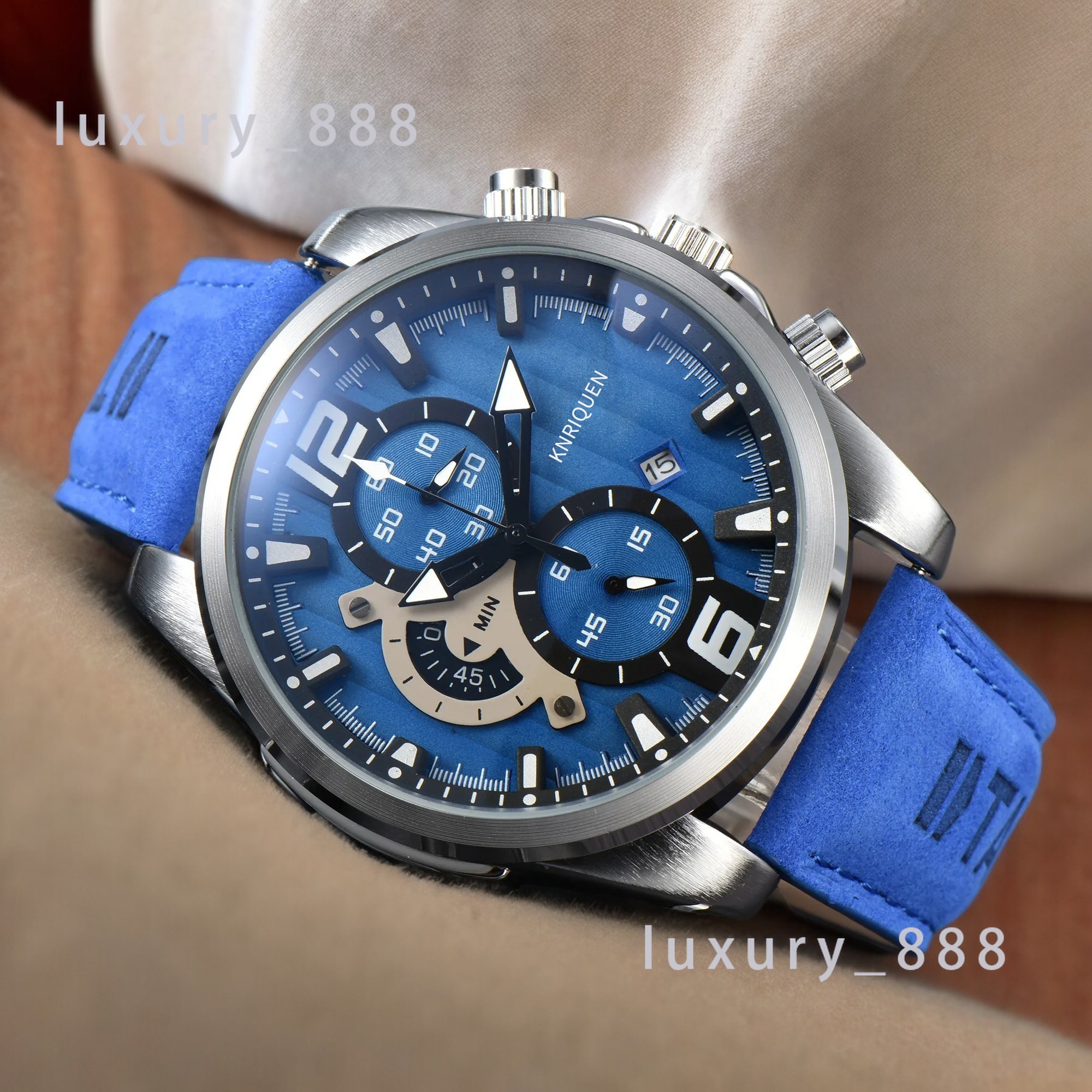 Hot populaire Classic Luxury Montres pour hommes multifonction quartz wristwatch Vente chaude date automatique chronographe imperméable chronogra
