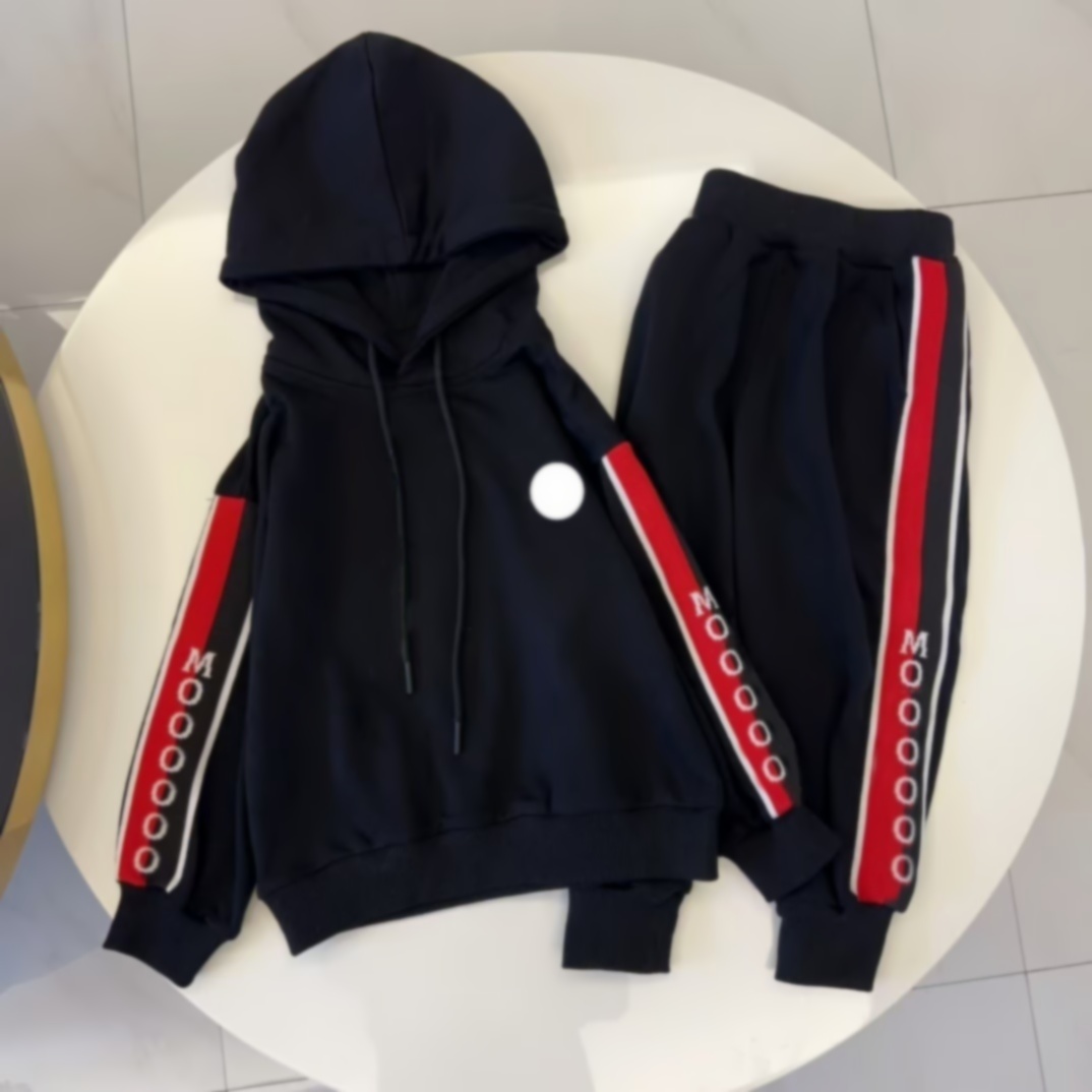 Kid Hoodies Kids Designer Clother Child Cabil Girl Boy Fashion Sweater 2025 Nouveau bébé Top Baby Two Piece Set confort