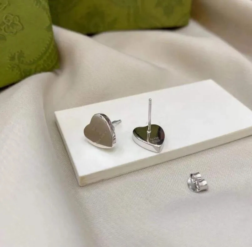 Boucles d'oreilles en argent 925, nouveau Design de luxe, pour fête de voyage, petites boucles d'oreilles d'amour, bijoux haut à la mode pour mar