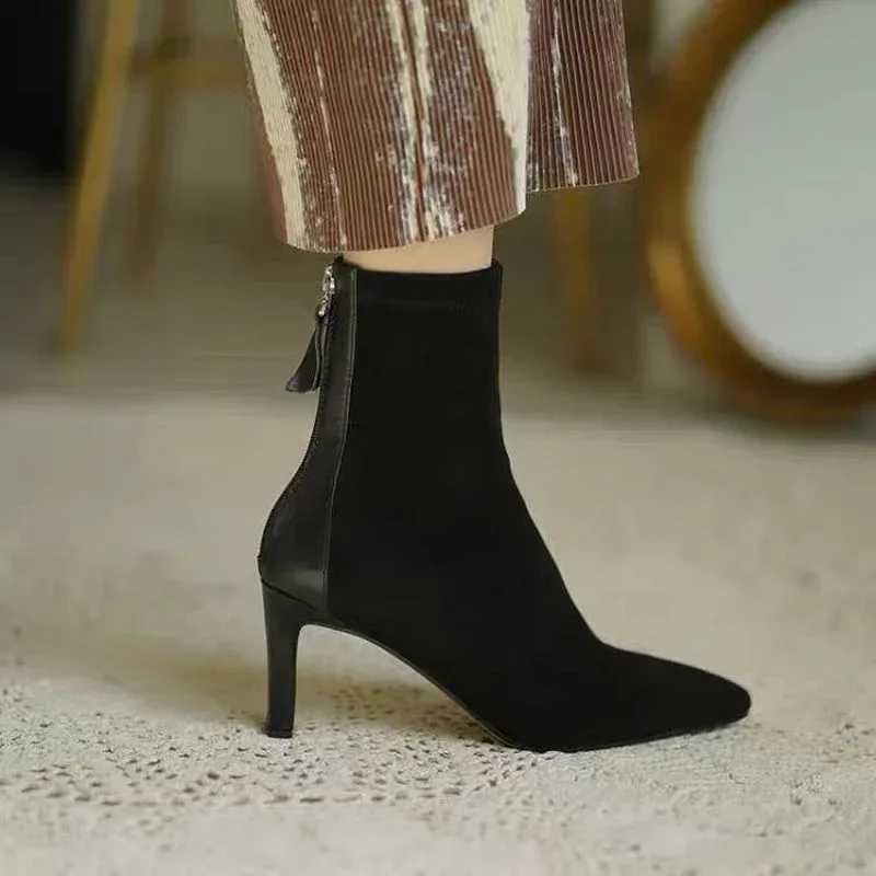 Bottes de talon haute qualité Wens Nouveaux bottes coréennes d'automne / hiver mi-talon