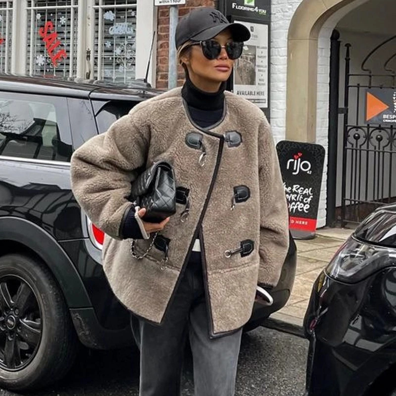 Womens winter coat oversized teddy bear coat warm thick wool faux fur winter jacket womens long sleeved top 241112
