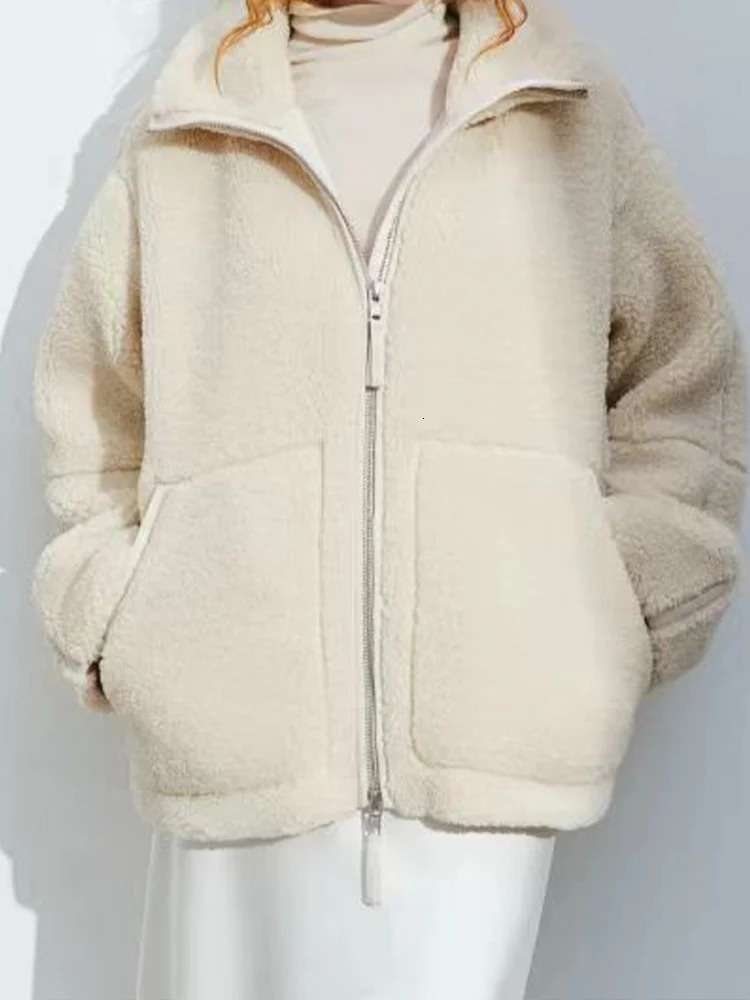 womens clothing European and American style fashionable simple casual zipper teddy velvet long sleeved jacket 241112