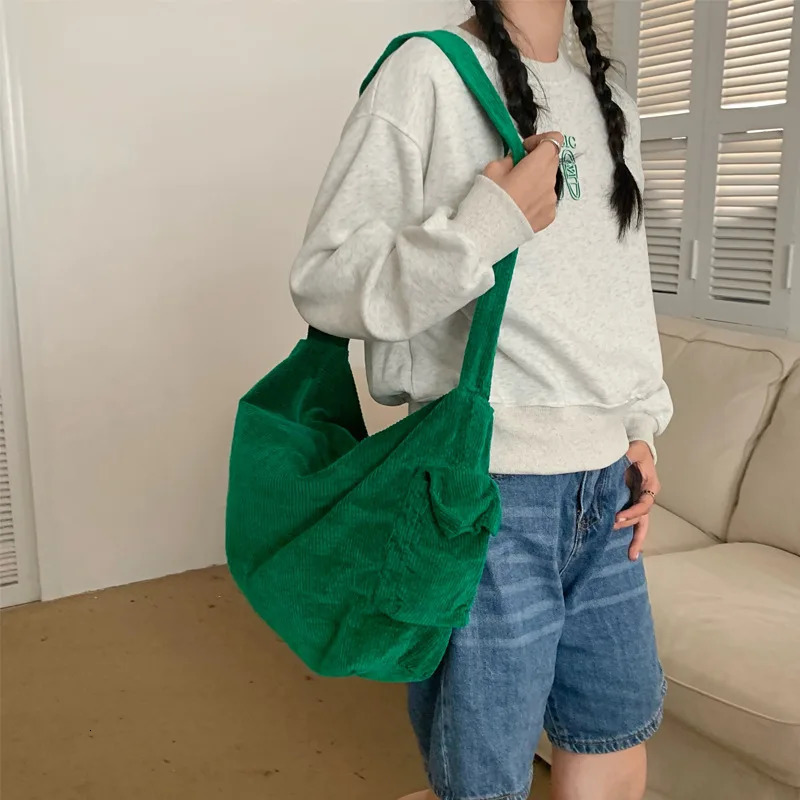 Hylhexyr womens high-capacity Corduroy handbag with zipper solid color casual shopping handbag messenger bag fashionable shoulder bag 241112