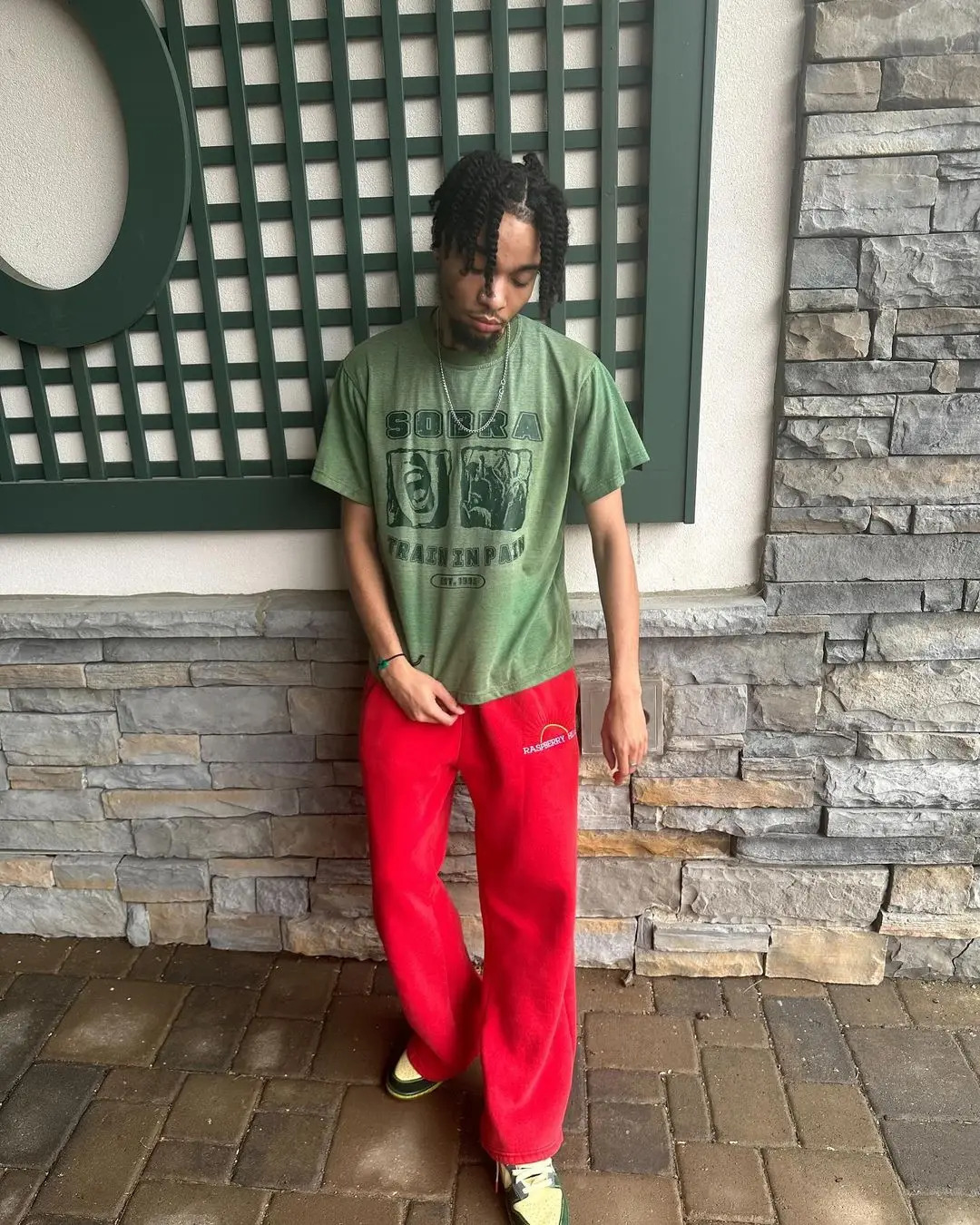 Mens casual sports pants Y2k Japanese street style ultra-thin embroidered pattern fashionable sports pants suitable for straight pipes in all sea