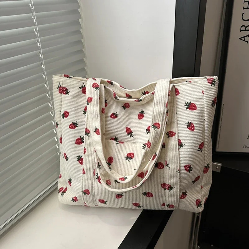 Casual strawberry pattern handbag large capacity womens shoulder bag fashionable and simple handbag large nylon shopping bag university wallet 24