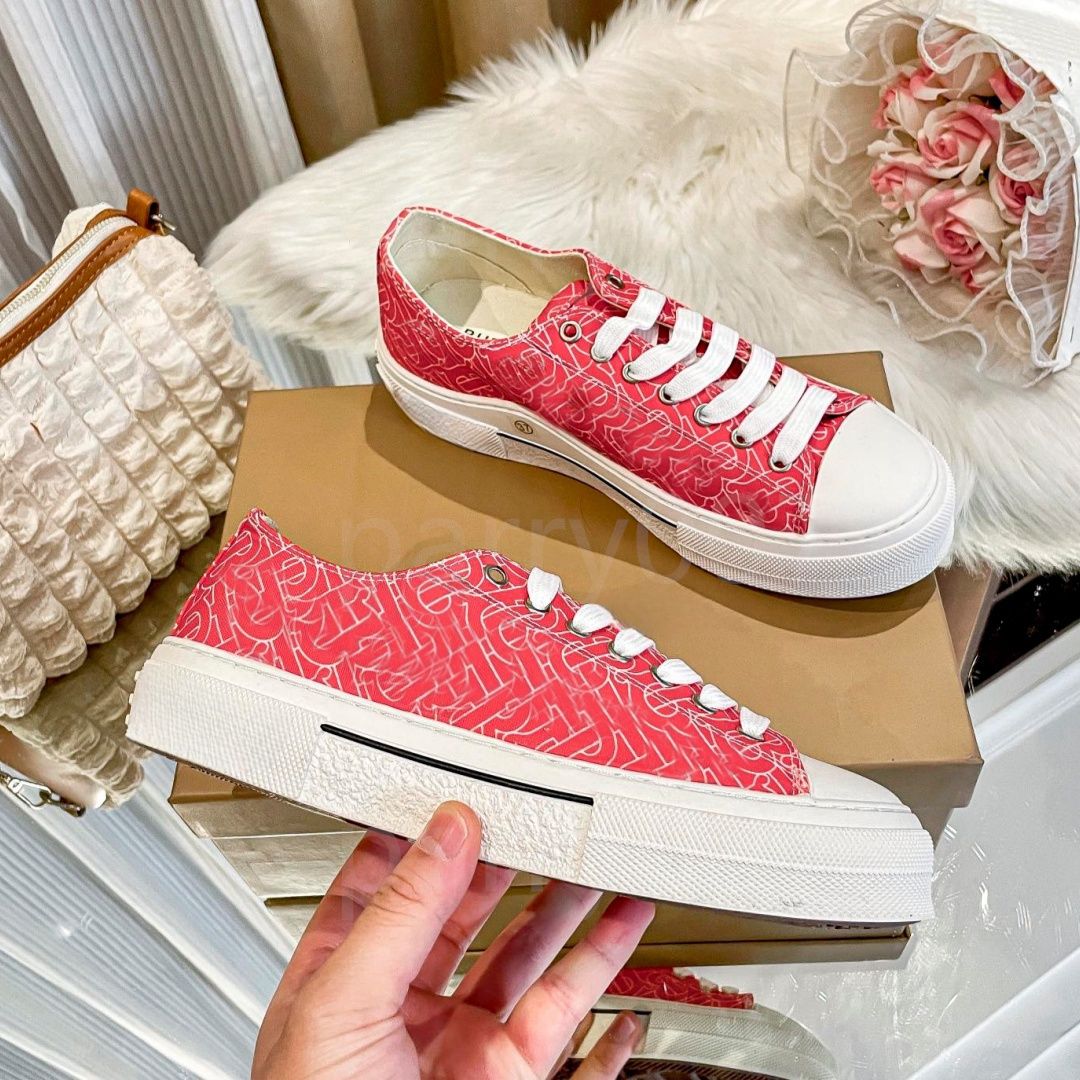 Chaussures de baskets en toile concepteur de concepteur