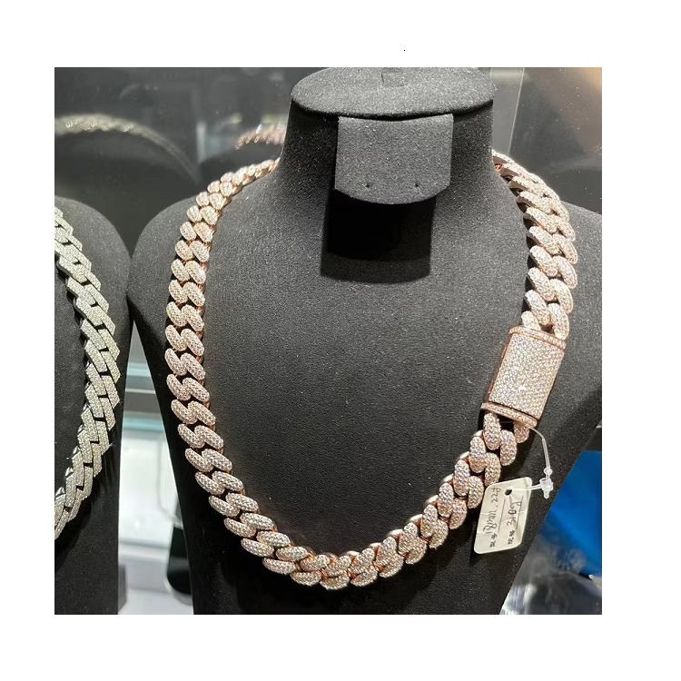 Merchant Direct Sales High Quality Customization Cuban Chain Store