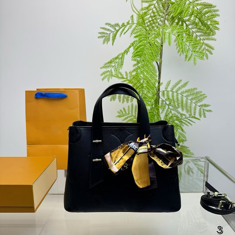 Nouveau sac fourre-tout d'arrivée Designer Sac à main sac à main Purse à la mode noire grande fleur pressée sacs à main femme sac à corps crossbo
